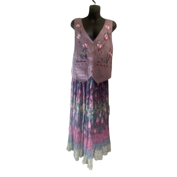 Willow Ridge Cottage core Pink and Purple Tiered Maxi Skirt & Vest Size Medium - Picture 2 of 16